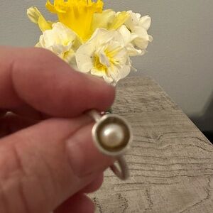 Silver Pearl Ring